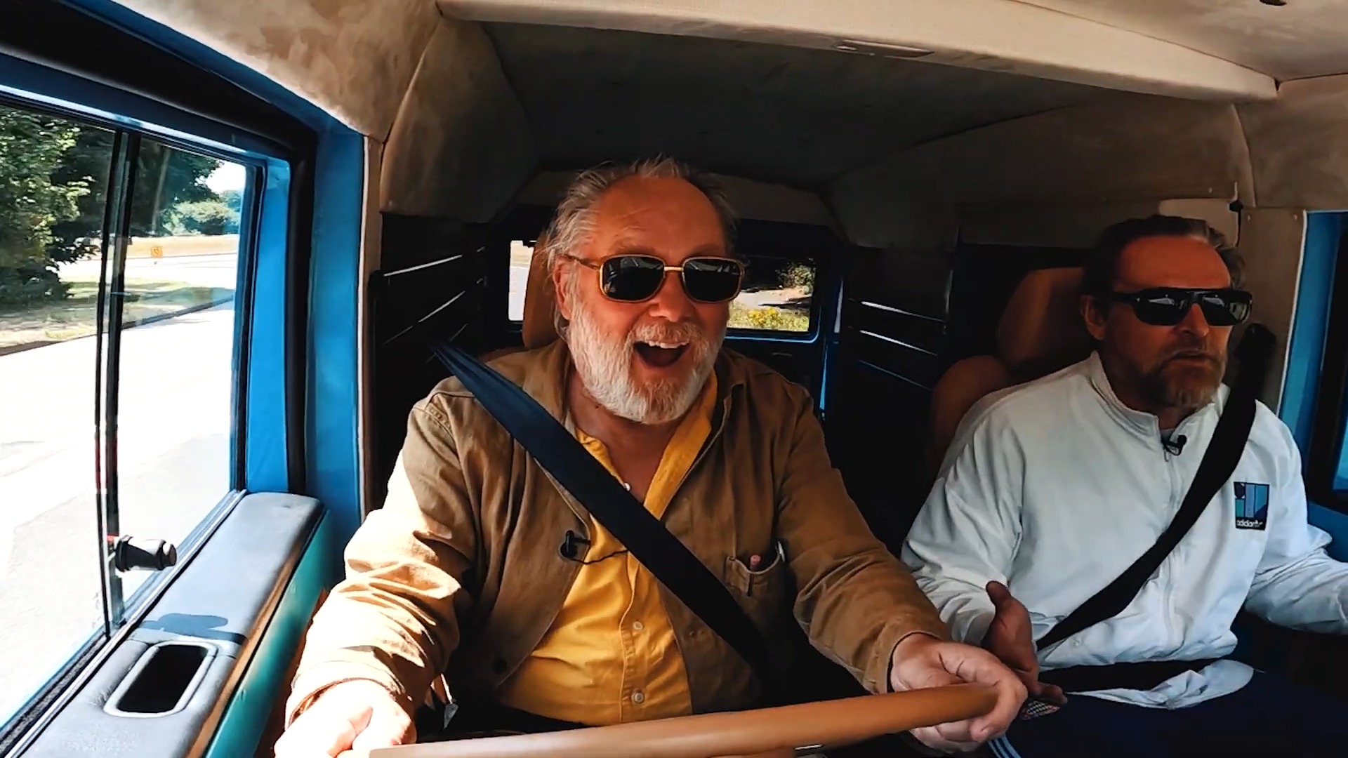 Vic Reeves driving the Morris JE1 